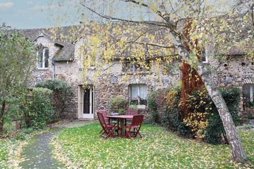 Le Cottage Rose Trémière du Moulin de Dannemarie