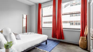 2 bedrooms, iron/ironing board, bed sheets