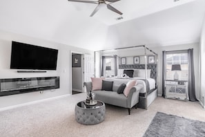 4 chambres, espace de travail pour ordinateur portable