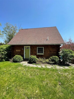 Cabin, 3 Bedrooms | Exterior - Camp Marcy Limit 8 3 Bedroom Cottage by RedAwning (Standish)