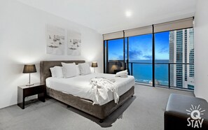 2 bedrooms, iron/ironing board, free WiFi, bed sheets - Circle on Cavill - 2 Bedroom Sea View, High Floor (Surfers Paradise)