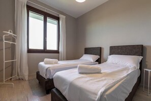 2 bedrooms, free WiFi, bed sheets