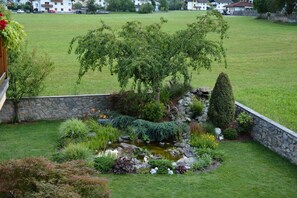 Property grounds - Apartment with beautiful terrace to relax (Kapfing)