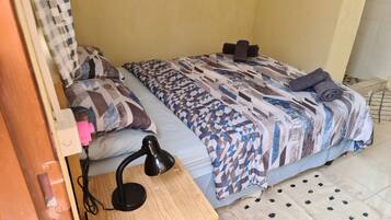 Wifi gratis y ropa de cama