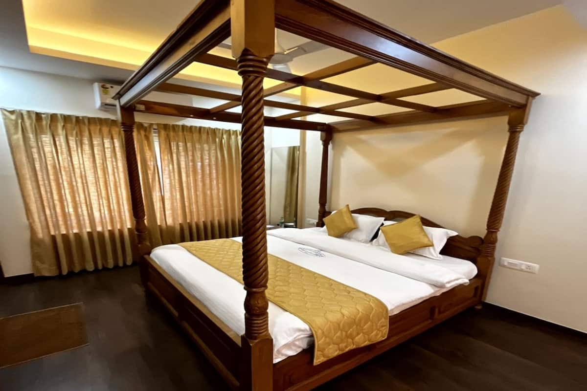 Apartemen Superior | 2 kamar tidur, dilengkapi dengan perabotan berbeda-beda, dan meja kerja