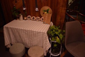 تناول الطعام