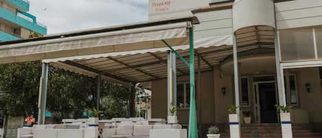 Bagian depan properti