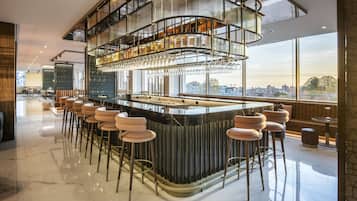 2 bares o lounges, bar junto a la alberca
