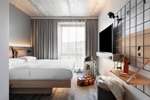 Room, 1 Queen Bed | Frette Italian sheets, premium bedding, blackout drapes, soundproofing - Moxy Tromso (Tromsø)