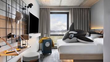 Kamar, 1 Tempat Tidur Queen, pemandangan laut | Seprai Frette Italia, seprai premium, dan tirai kedap cahaya