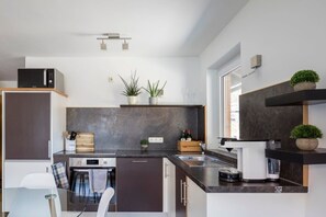 Unclassified image, 3 of 12, button - Design Appartment „Alpenglühen“ nahe Breitachklamm (Oberstdorf)