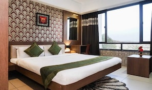 Family Studio Suite | Free WiFi - Shri Vitthal Mangalam (Satara)