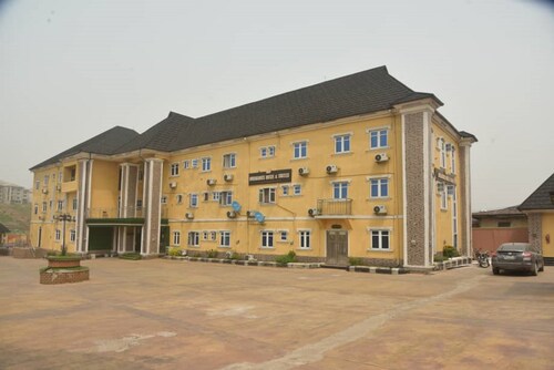 Dorakings Hotel