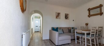 West Dartford Teal House