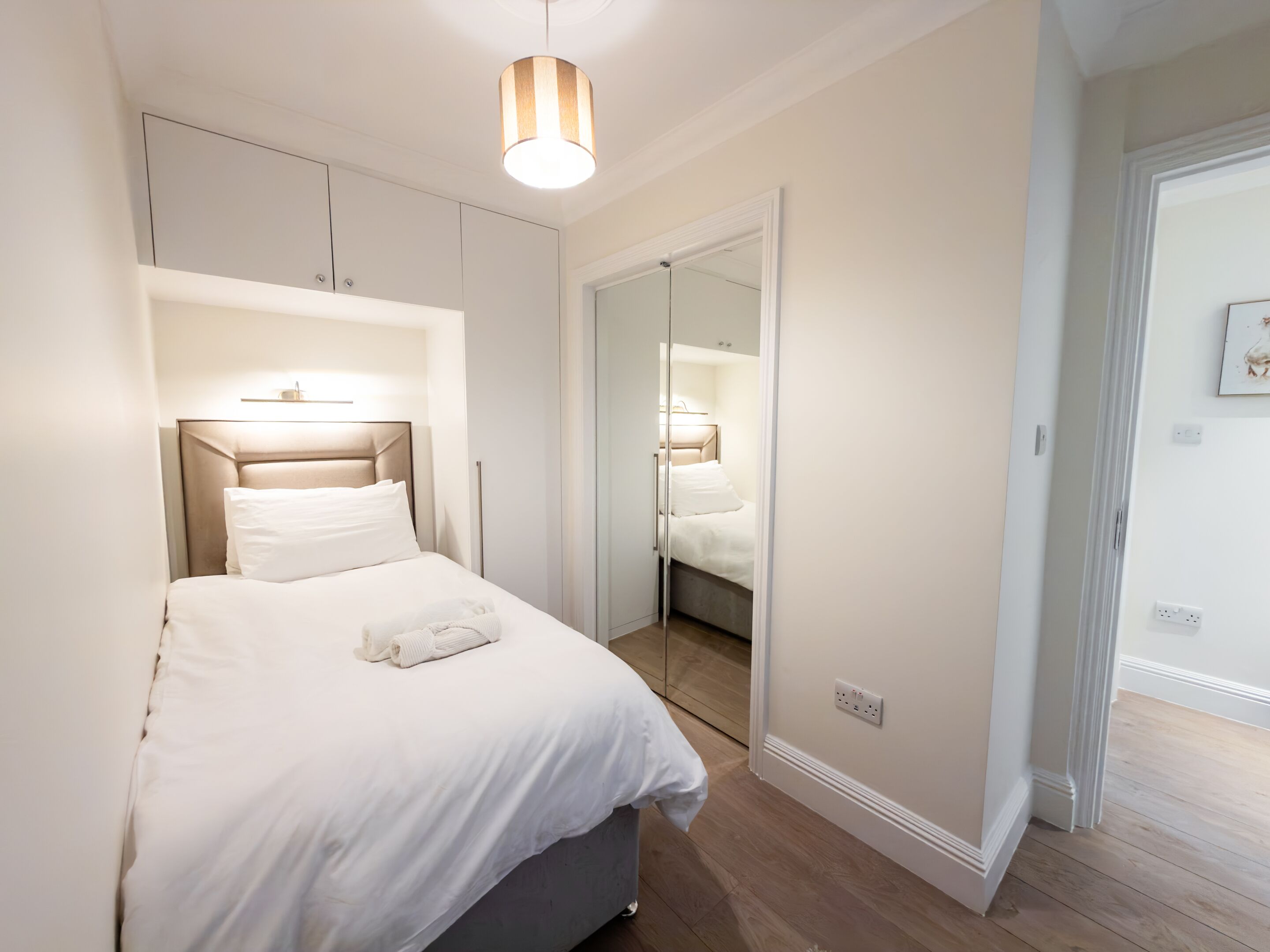 2 bedrooms, iron/ironing board, WiFi (free), bed sheets