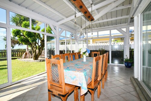 The Bay Villa 10 minutes by boat from Ile aux Cerfs