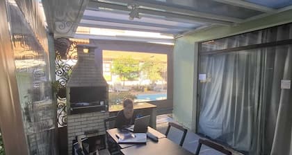 Casa com Piscina com Quintal Compartilhado com Outra a 8 min do São Paulo Expo