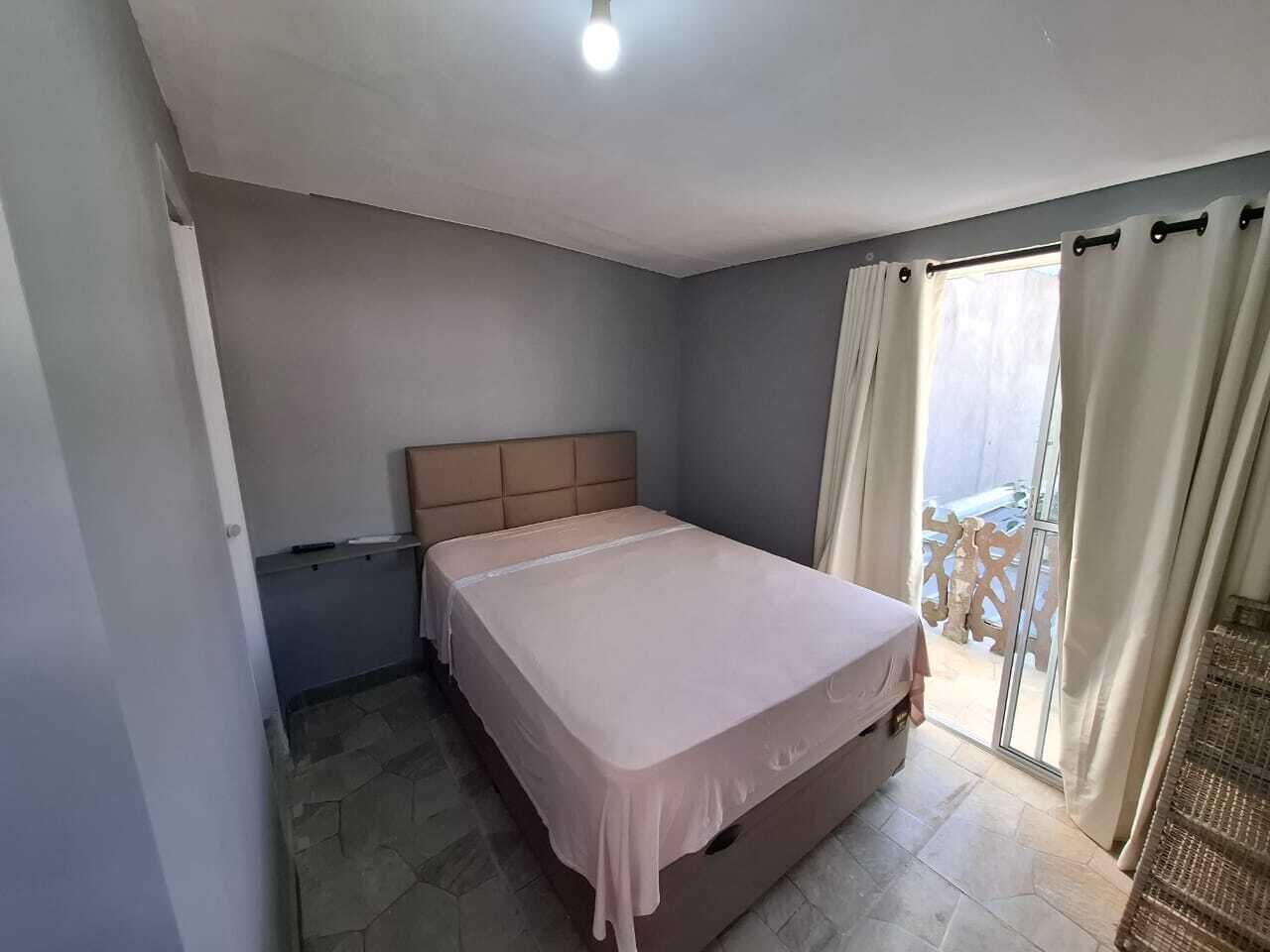 2 quartos, ferros/tábuas de passar roupa, Wi-Fi, roupa de cama
