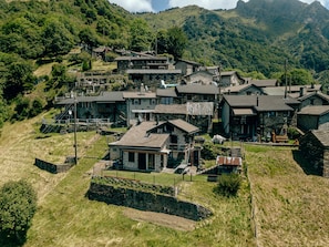 Esterni