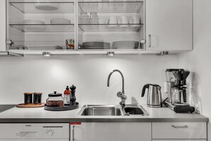 标准公寓 | 私人厨房 | 茶具/咖啡用具、电热水壶