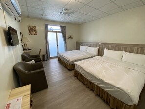 Chambre Quadruple Standard, 1 chambre | Couette en duvet d'oie, Wi-Fi gratuit