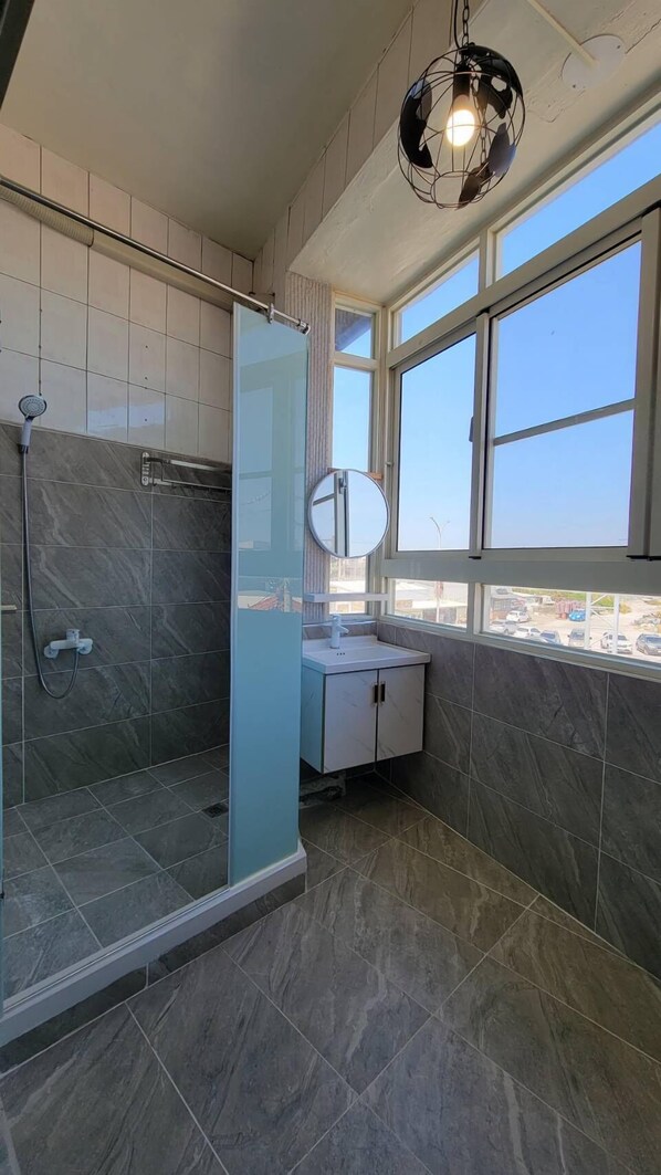Bathroom - Azure seaside house (Dongshi)
