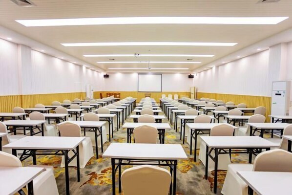 Meeting facility - Yili Hotel (Kaiping)