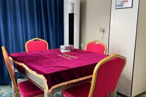 Room - Yili Hotel (Kaiping)