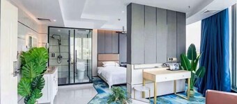 Yili Hotel