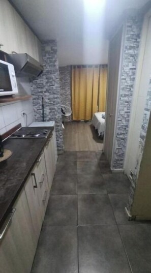 1 camera, Wi-Fi, lenzuola