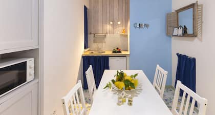 Located in the heart of Sorrento and surrounded by nature.