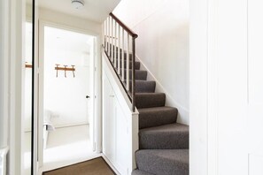 Interior - Luxury two bedroom house near centre of Bath (Bath)