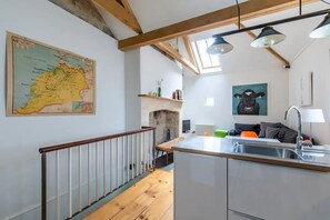 Interior - Luxury two bedroom house near centre of Bath (Bath)