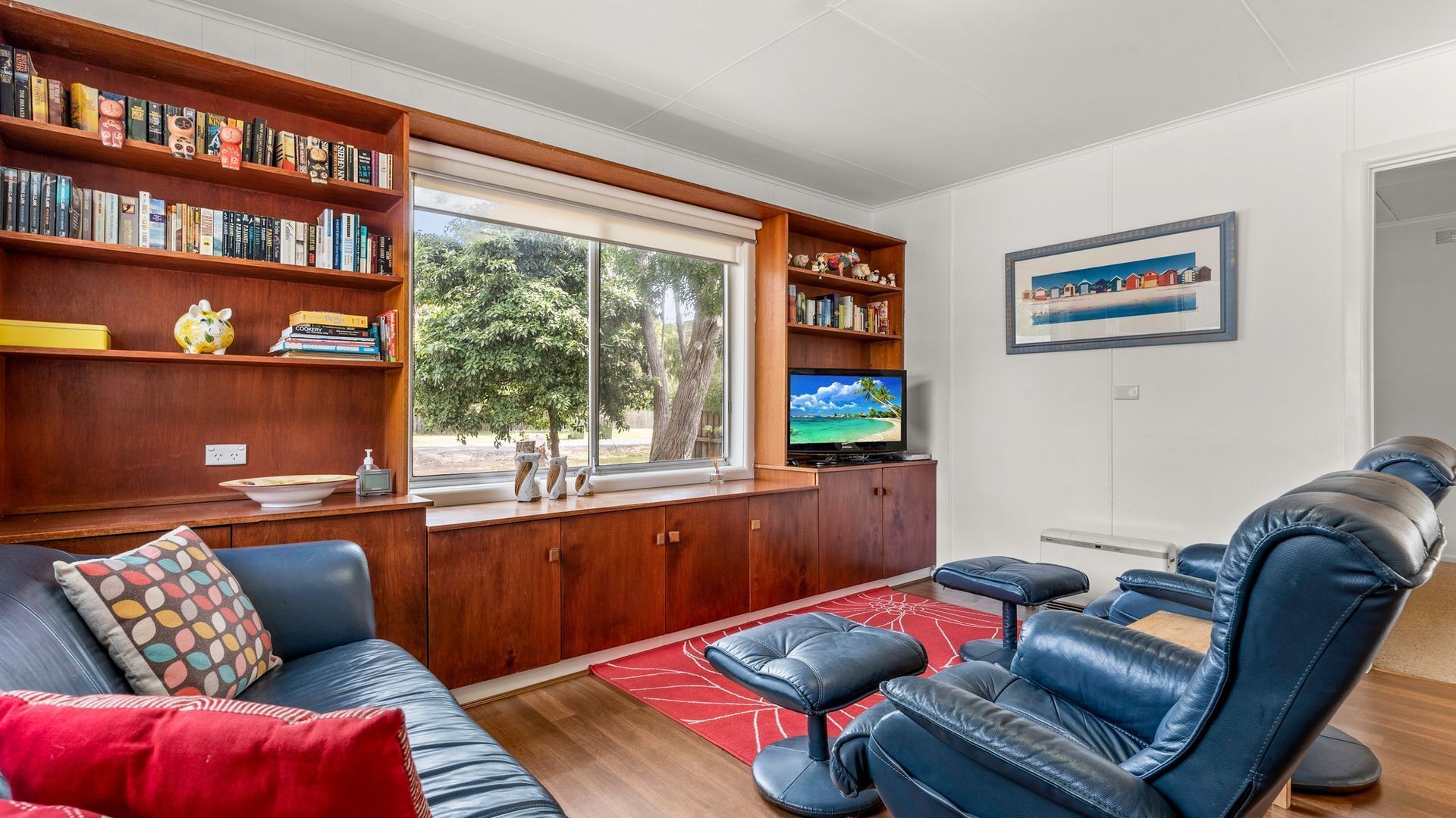 TV, table tennis, books