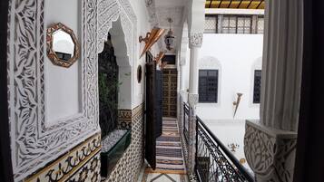 Rampes dans les couloirs