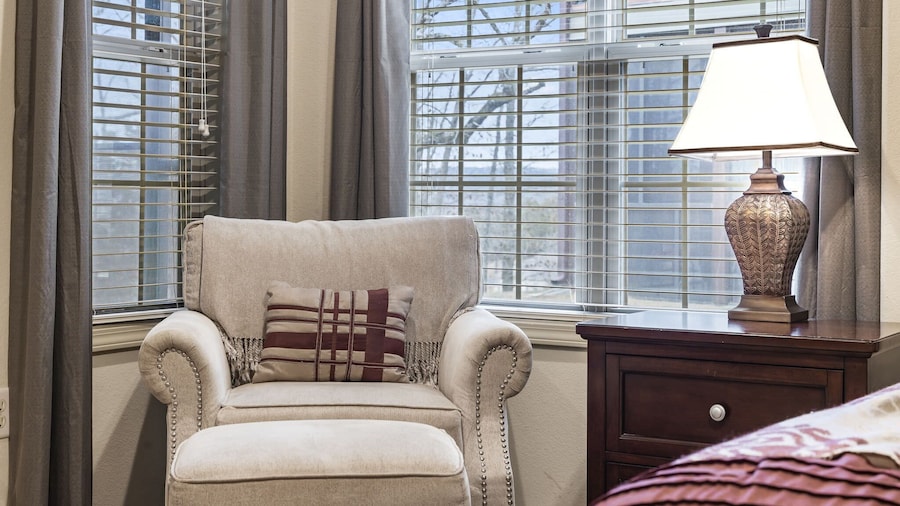 Silver Dollar Hideaway in Stonebridge Community