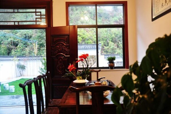 Interior - Huashu Theme Inn (Wuyuan)