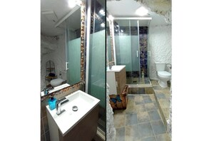 Dusche, kostenlose Toilettenartikel, Haartrockner, Handtücher