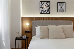 Standard Apartment | 1 bedroom, desk, laptop workspace, blackout drapes - Dreamy 1BR Apartment in Kolonaki (Athens)