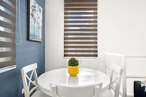 1 bedroom - Puerto Rico Ocean Park Loft Vacation Rental With Parking Otium Rentals (San Juan)