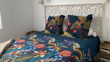 1 chambre, bureau, fer et planche Ă repasser, Wi-Fi gratuit