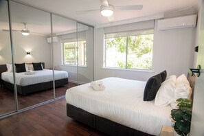 5 soverom, strykejern/-brett, reiseseng for barn og wi-fi (inkludert)