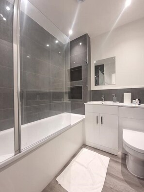 تجهيزات دش، مناشف