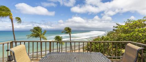 Apartment, Mehrere Betten, Whirlpool, Meerblick | Unterkunftsgelände