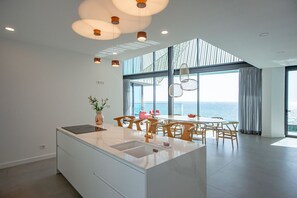 Talheres/pratos/utensílios de cozinha