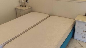 Apartment | 1 bedroom, iron/ironing board, bed sheets - Baia Celeste (Imperia)
