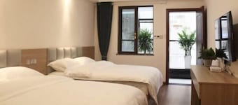 Wangfu Hotel (Yuzhong Ancient City Branch)