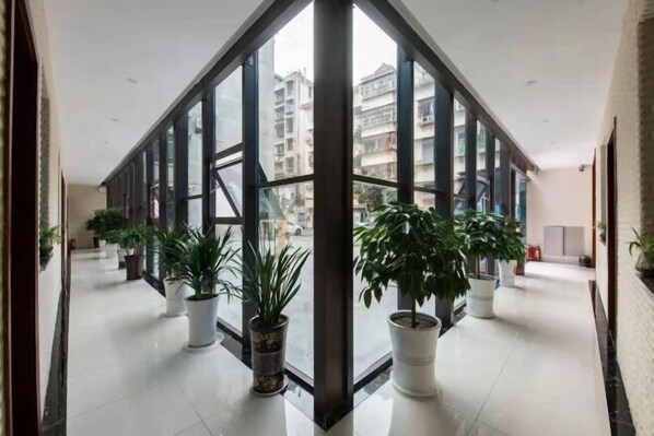 Interior - Wangfu Hotel (Yuzhong Ancient City Branch) (Langzhong)