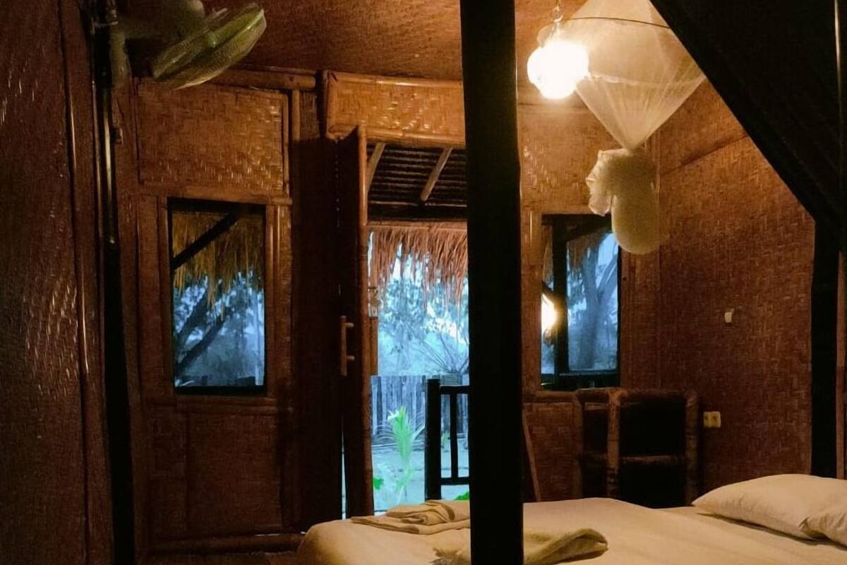 Habitación doble tradicional | Wifi gratis y ropa de cama 