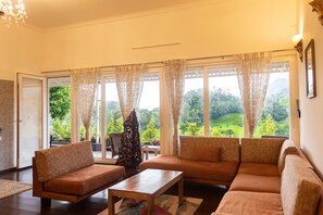 奢華別墅, 2 間臥室, 花園景, 地面 | 客廳 | 打印機